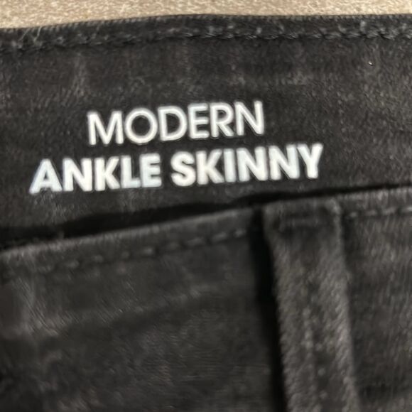 Denizen from Levi's Black Modern Ankle Skinny Jeans - Picture 3 of 7